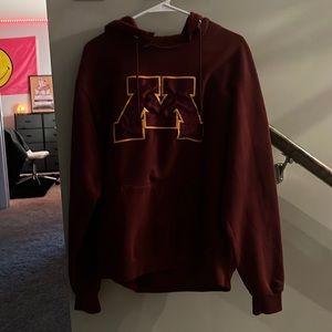 Men’s champion vintage Minnesota sweatshirt